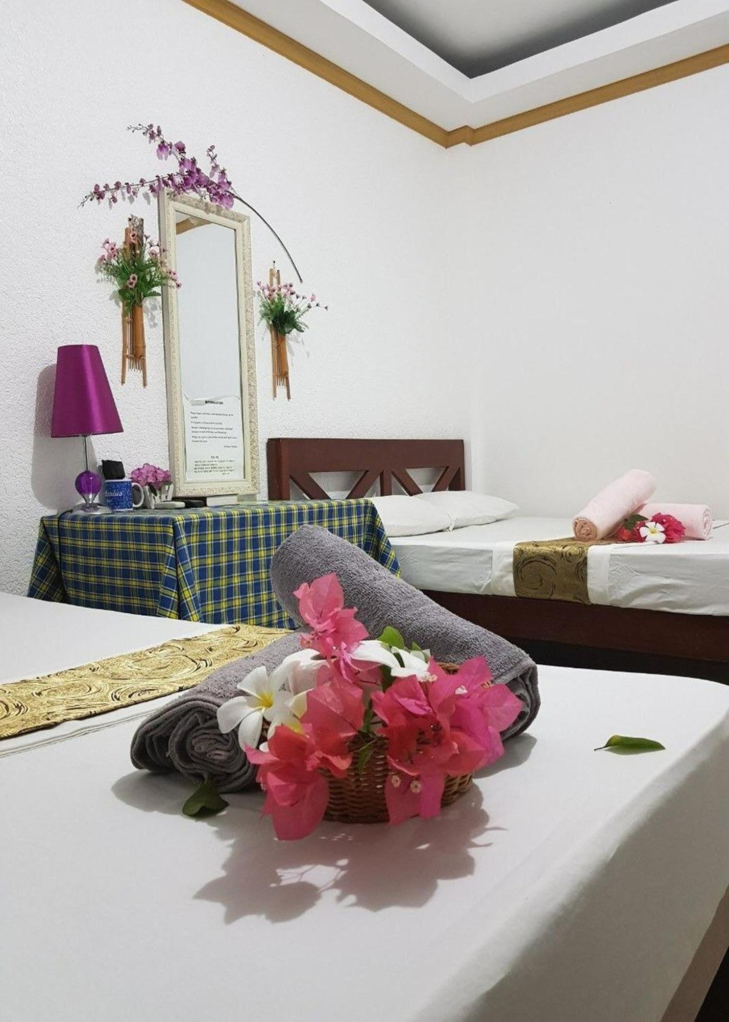 Hanbee'S Resort Puerto Princesa Exterior photo